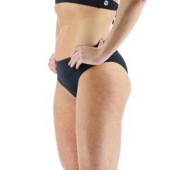 TYR Riva Bikini Bottom 10 TYR Riva Bikini Bottom -TYR Aqua Affordability tyr riva bikini bottom 4